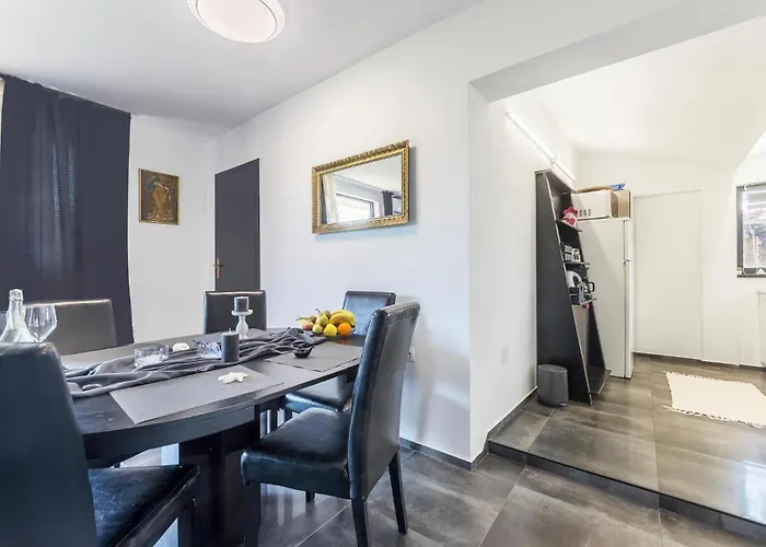 Apartman Cozy In With Wifi *